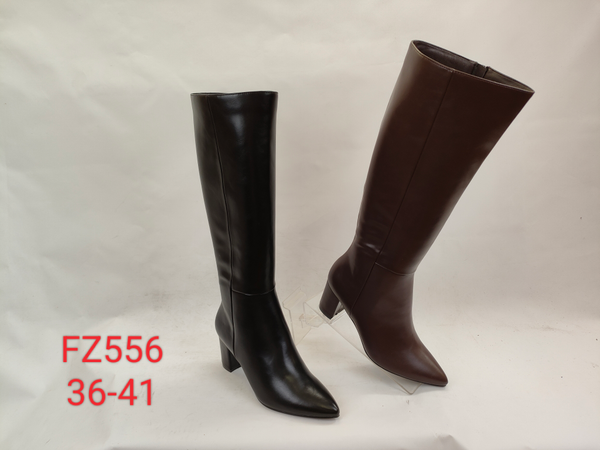 Bota alta lisa con tacón ancho
