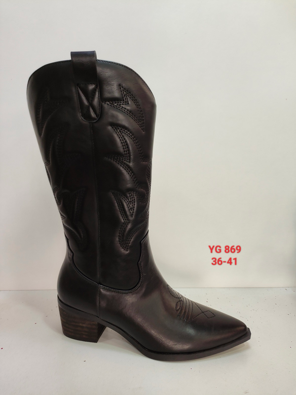 Bota alta estilo cowboy con bordado en relieve