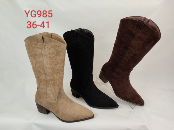 Bota campera alta con bordado lateral